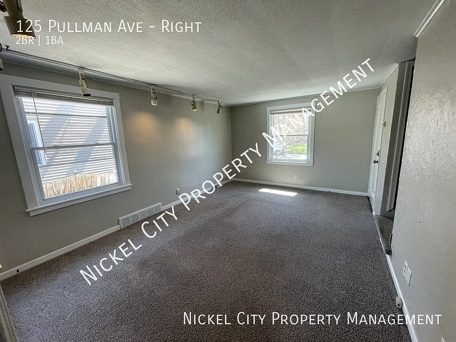 Building Photo - 125 Pullman Ave #RIGHT