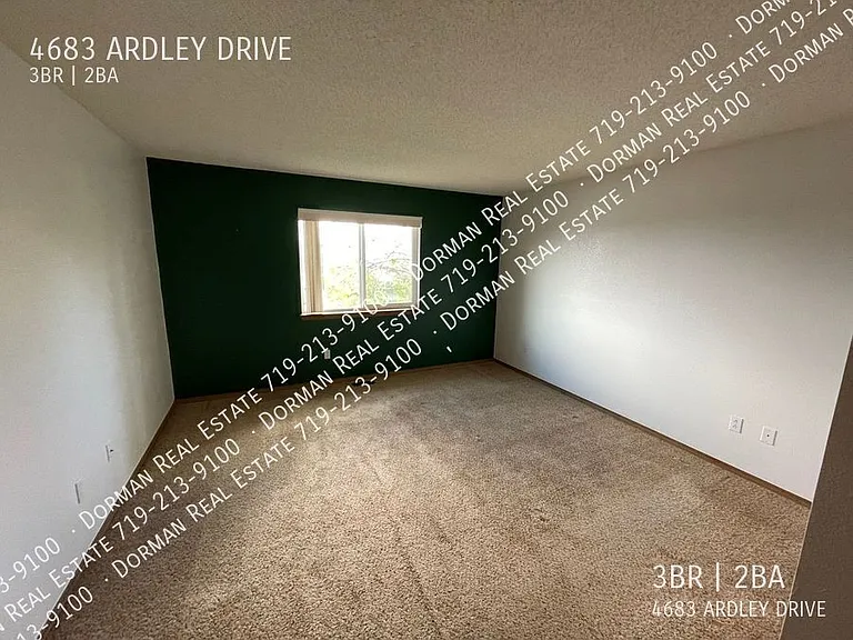 4683 Ardley Dr — Photo 9