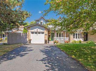 2407 Hemlock Ct, Burlington, ON L7M 1X7