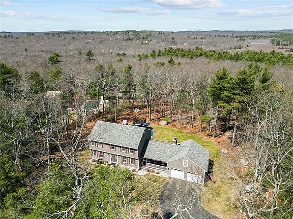 4th image of 45 Regina Dr