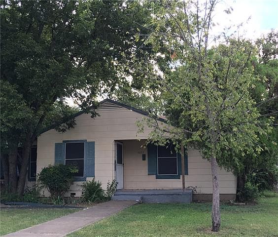 1st image of 5073 Royal Dr