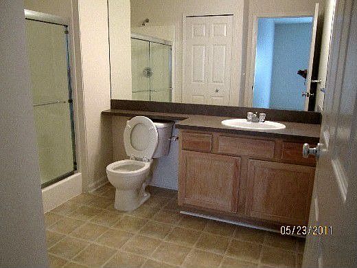 3rd image of 734 Amberly Dr Unit A
