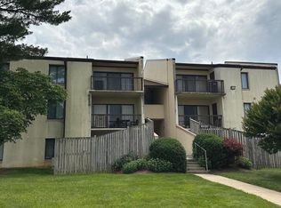 10137 Prince Pl APT 302-6B, Upper Marlboro, MD 20774
