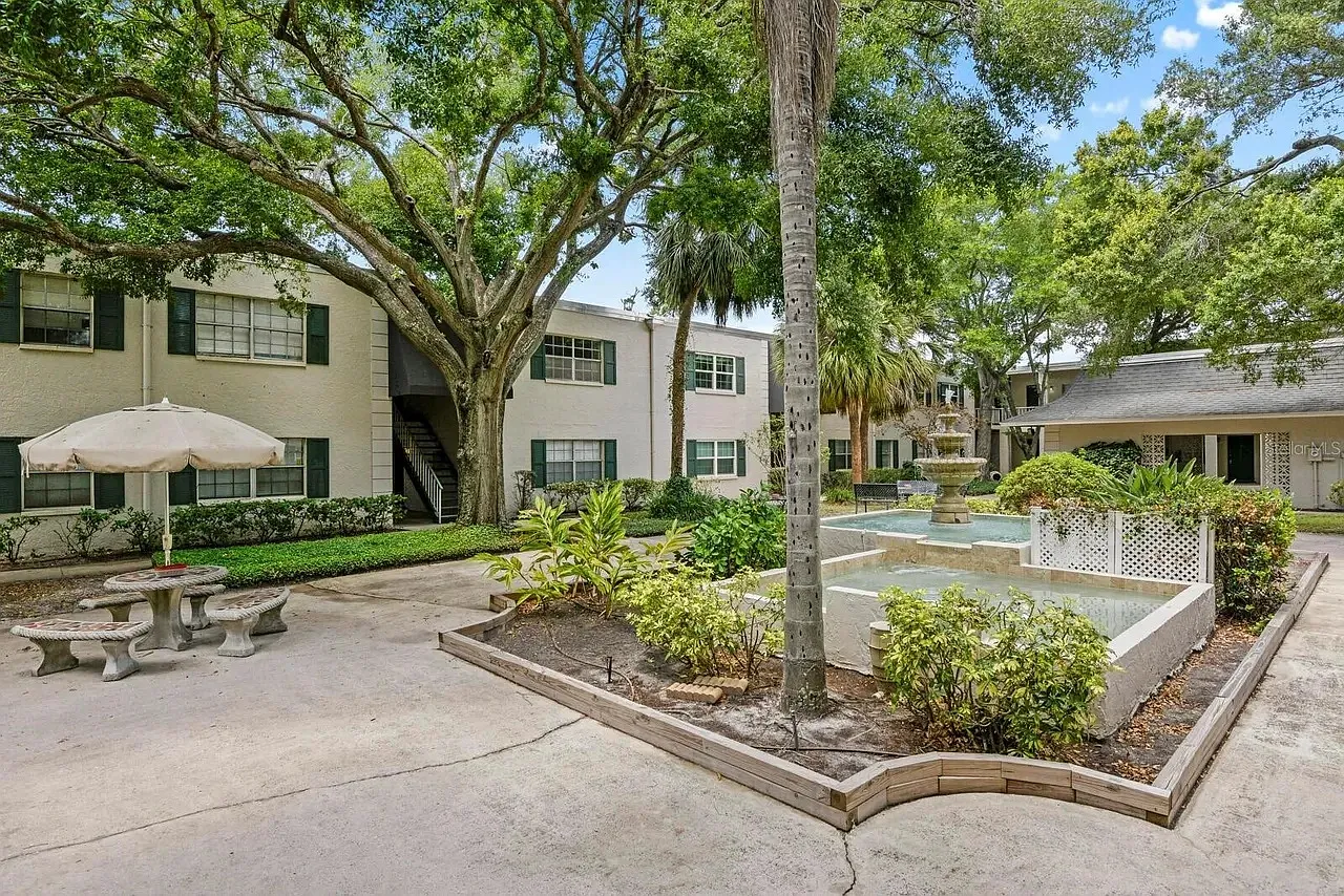 2 bed, 1150 sqft, $2,900 — Photo 2