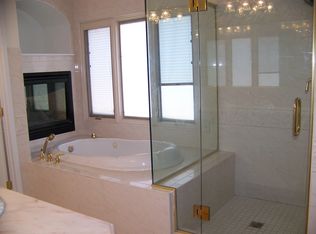 7500 Dos Rios Way, Bakersfield, CA 93309