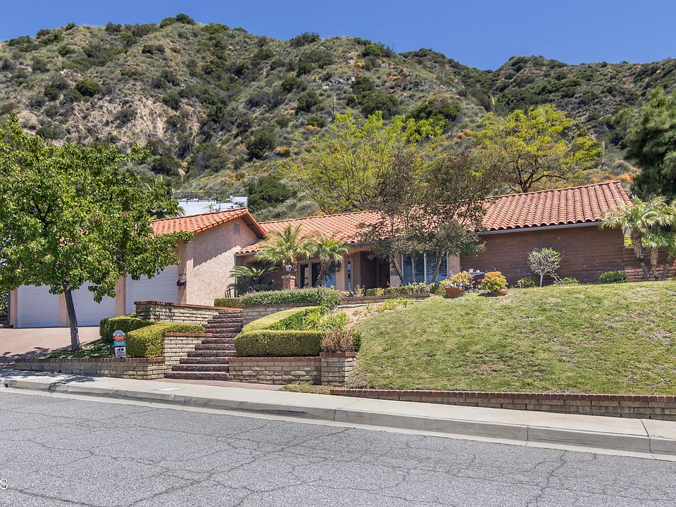 1st image of 4092 Park Vista Dr