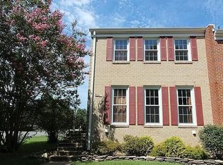 9924 Finian Ct, Vienna, VA 22181