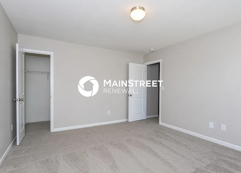 6407 Maple Creek Ct — Photo 9