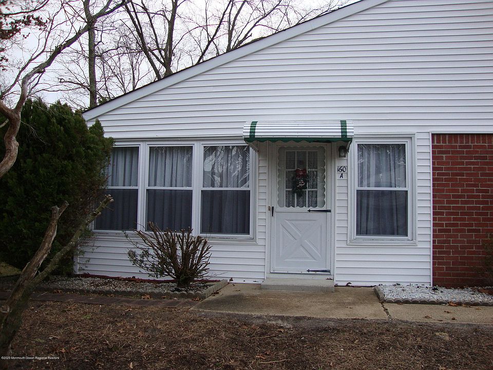 1st image of 160A Columbine Ave