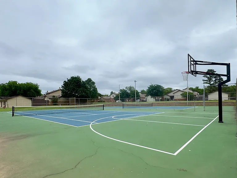 14002 Crossing Way E — Photo 41