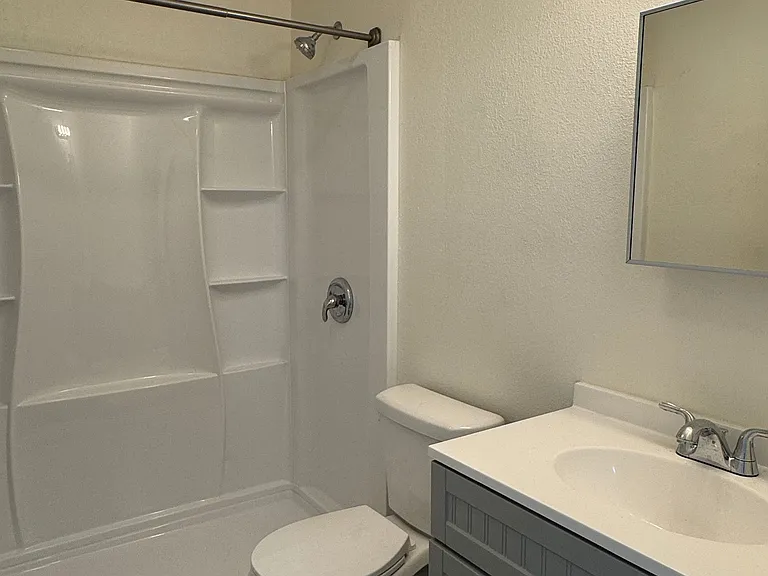 74 McCoy Ln — Photo 11