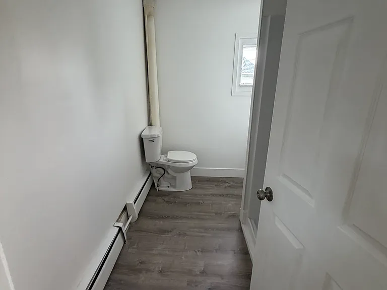 38 Prince St #2 — Photo 8