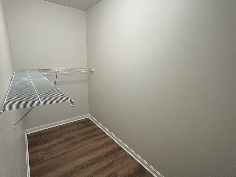4716 N 210th Ave — Photo 23