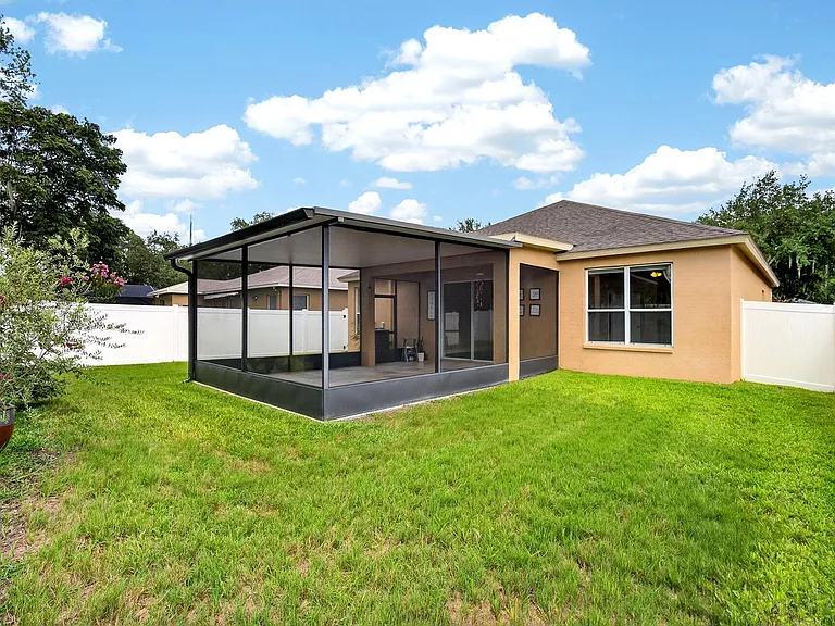 5605 Hawklake Rd — Photo 42