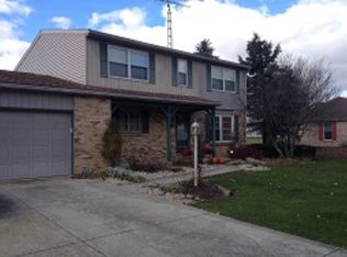 863 Arrowhead Dr, Bucyrus, OH 44820