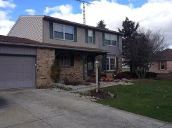 863 Arrowhead Dr, Bucyrus, OH 44820