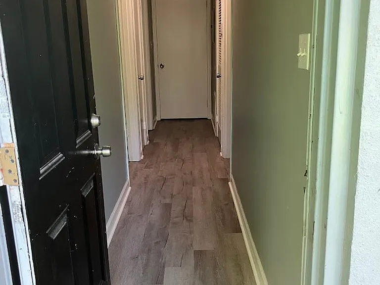 2063 Vineville Ave — Photo 12