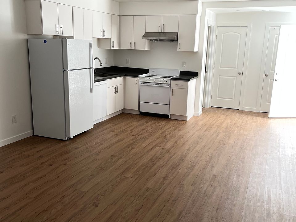 2nd image of 2220 Turk Blvd #C