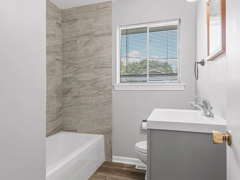 620 Lindsay Ave — Photo 26