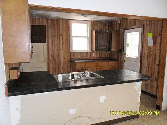 4th image of 1489 Briarwood Ave