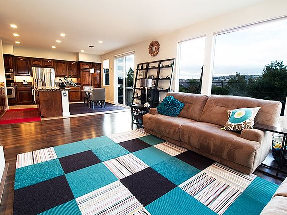 5th image of 2620 Roseto Cir