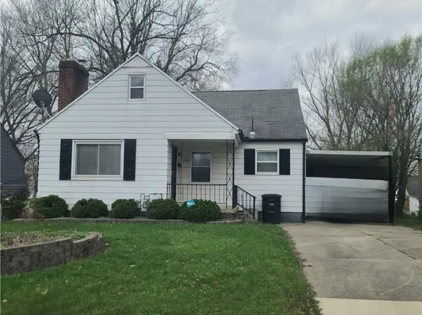 1857 Kensington Dr, Dayton, OH 45406