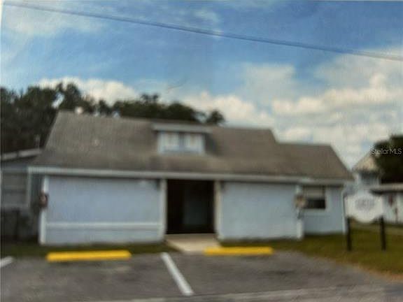 2nd image of 6015 Forest City Rd
