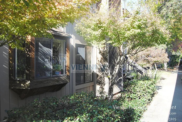 5333 Primrose Dr #31A — Photo 2