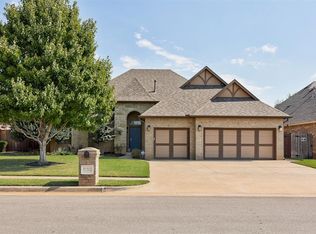 17312 Parkgrove Dr, Edmond, OK 73012