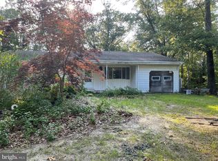 7 Walnut St, Dorchester, NJ 08316
