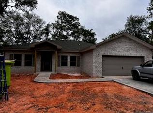 915 Al Hammett Rd, Mary Esther, FL 32569