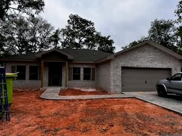 915 Al Hammett Rd, Mary Esther, FL 32569