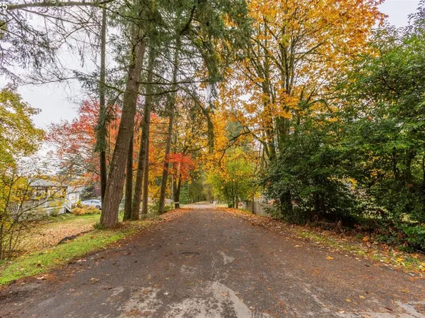 Miller Ln NW, Albany, OR 97321