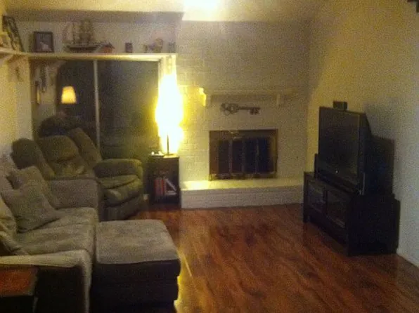 8415 Apothecary Ln, Houston, TX 77064