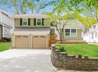 6022 Locust St, Kansas City, MO 64110