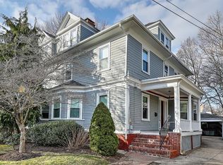 72 President Ave, Providence, RI 02906