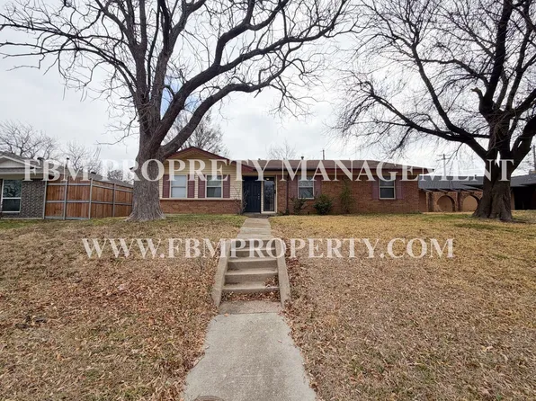 304 Clary Dr, Mesquite, TX 75149