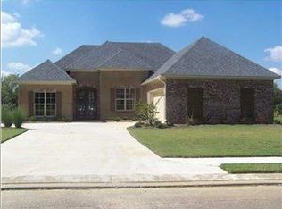 117 Germany Dr, Canton, MS 39046