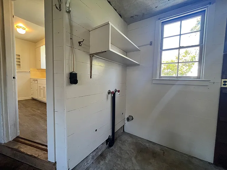 918 F St — Photo 11