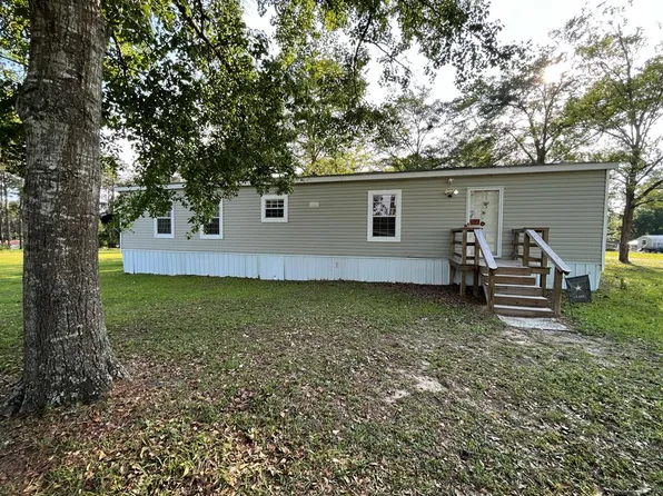 14 Hines Rd, Tifton, GA 31794