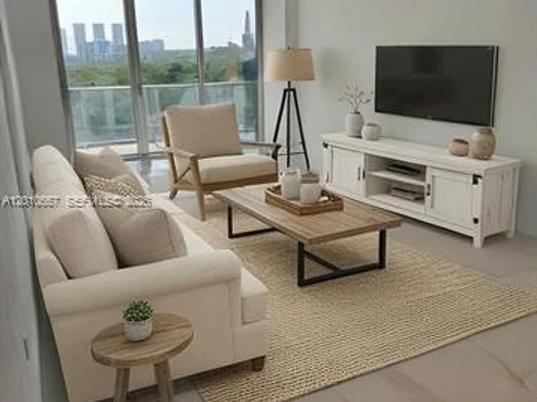 16385 Biscayne Blvd #717 — Photo 4