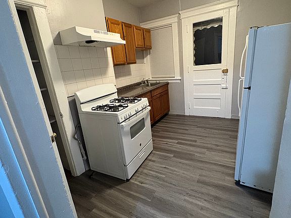 2nd image of 50 Wood Ave APT 3