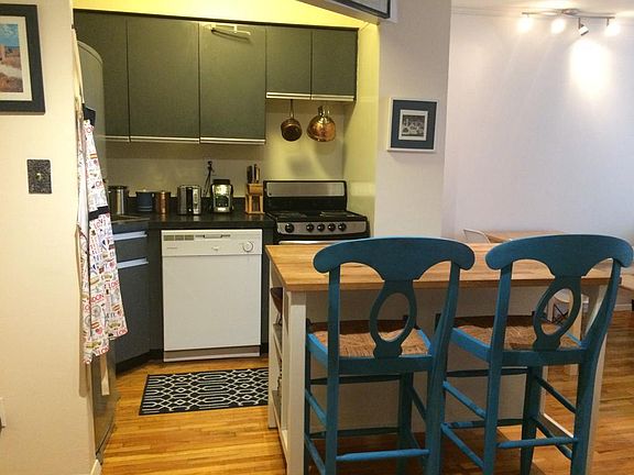 4th image of 422 E 89th St APT 5D