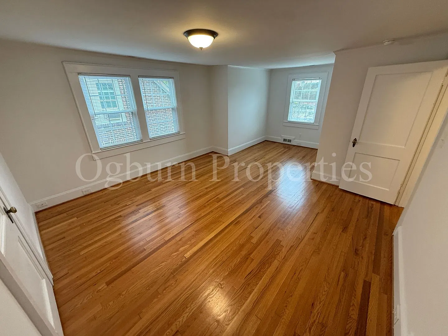 2105 Queen St-4BR/2BA-Ardmore HOME — Photo 4