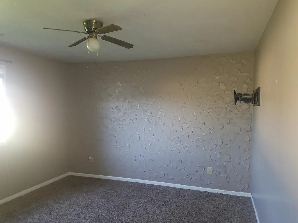731 Villa Park Ct — Photo 1