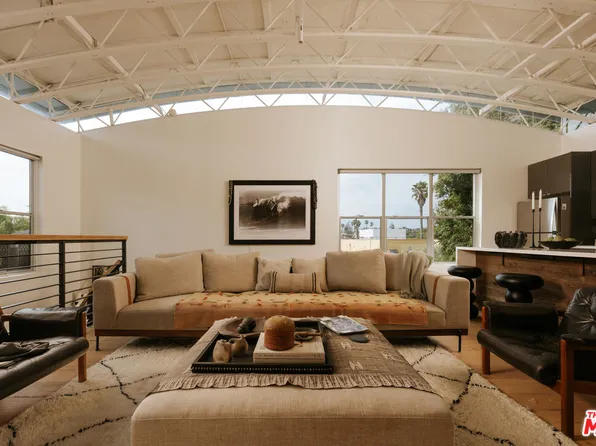 630 Rose Ave APT 1, Venice, CA 90291