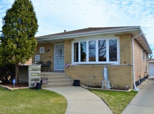 8351 S Komensky Ave, Chicago, IL 60652