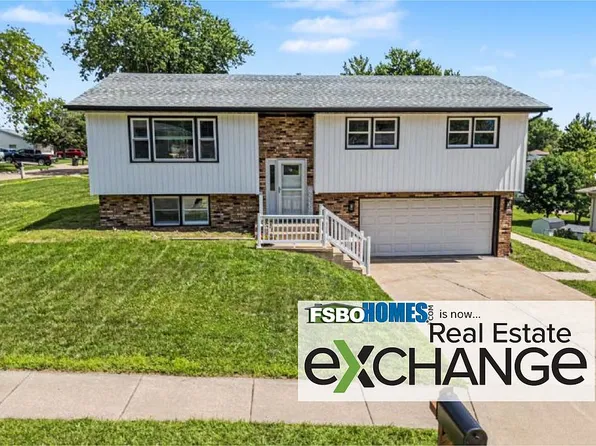 1727 86th Ave W, Rock Island, IL 61201