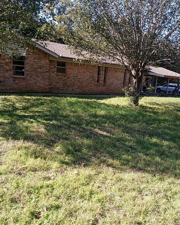 1st image of 2212 Etta Ln