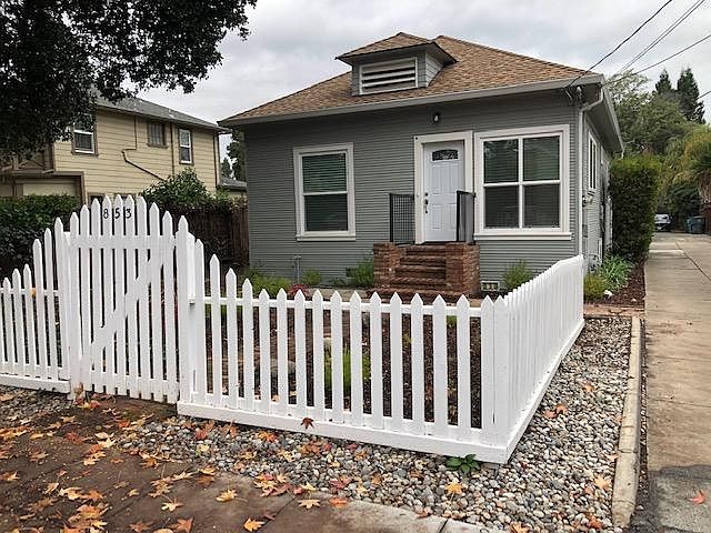 1st image of 853 Channing Ave